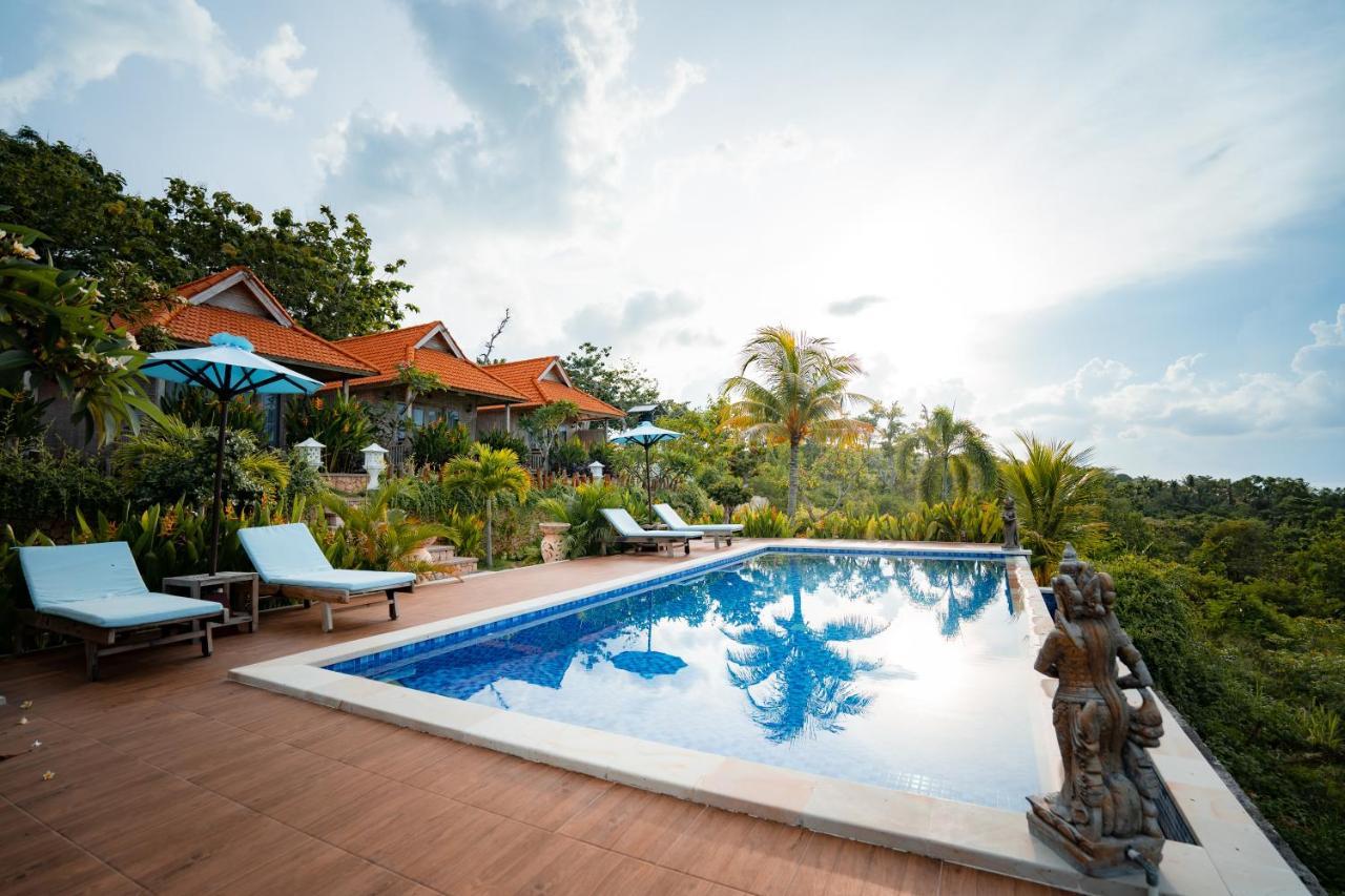 Gara Gara Sea View Hotel Batununggul Exterior foto